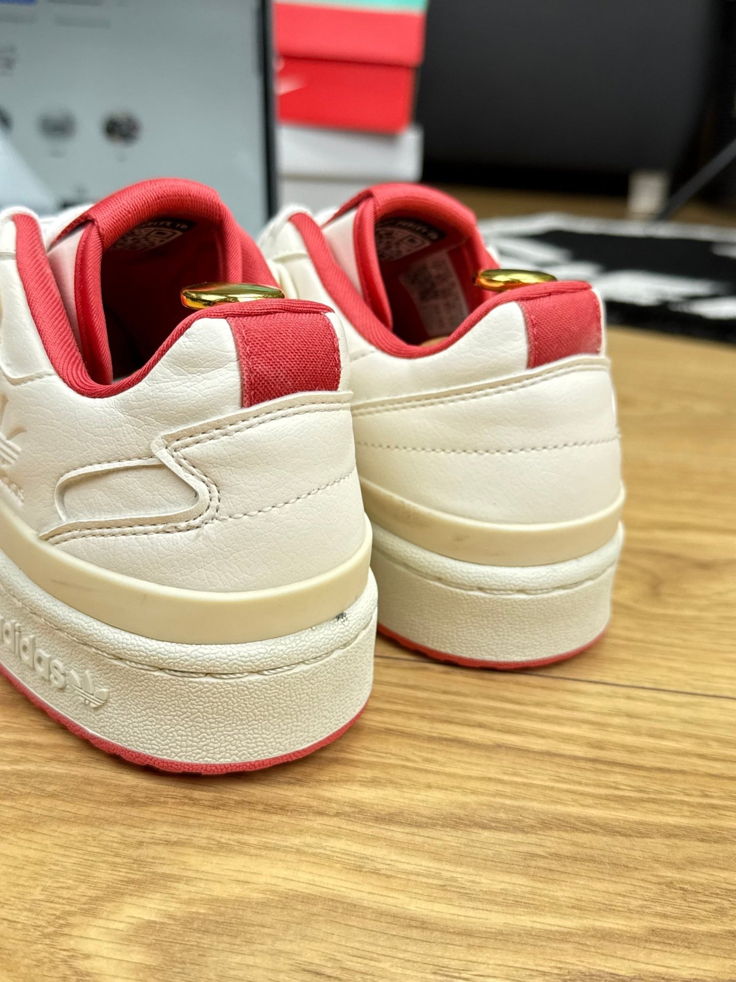 Adidas Forum Low (40)
