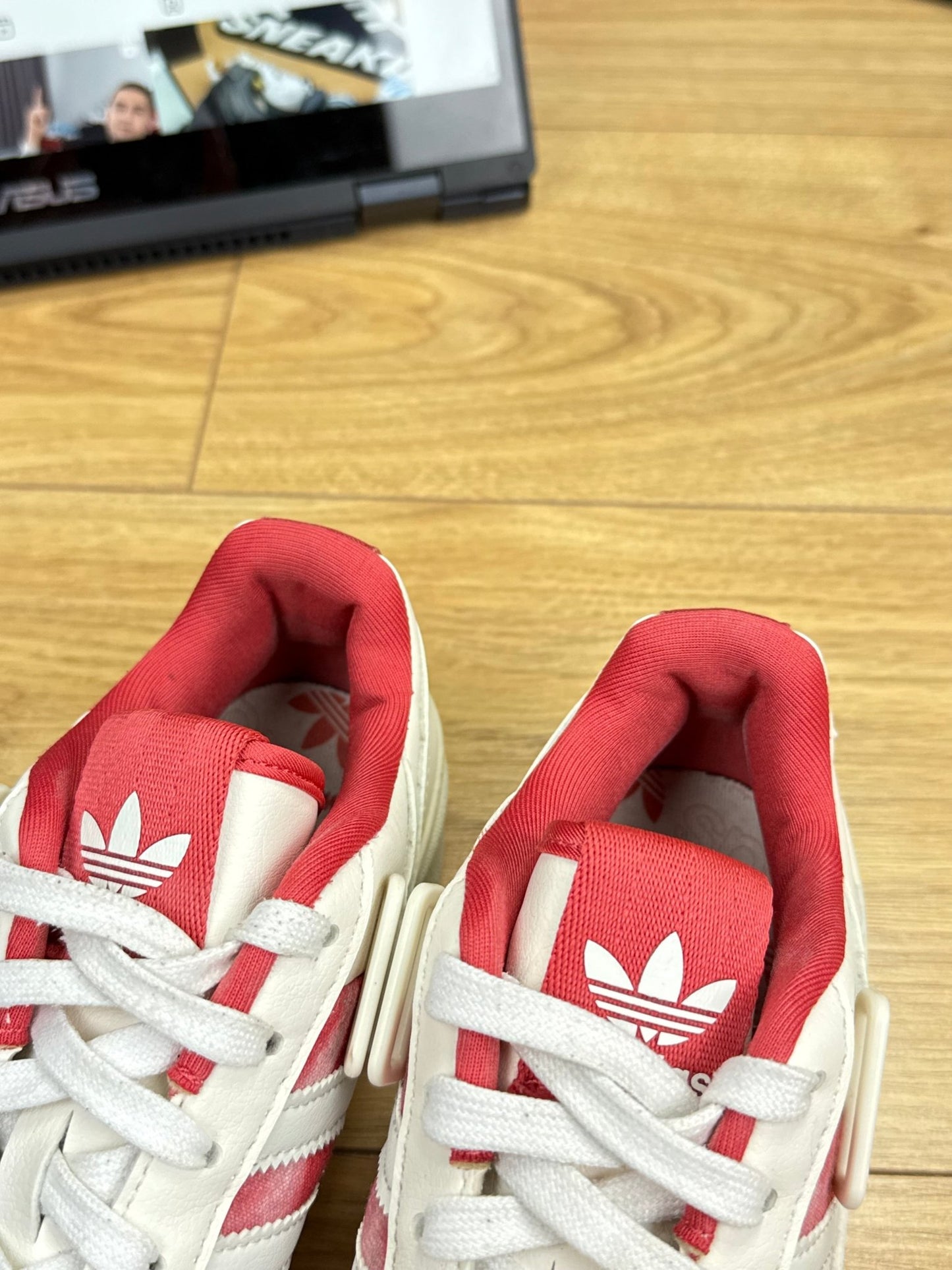 Adidas Forum Low (40)