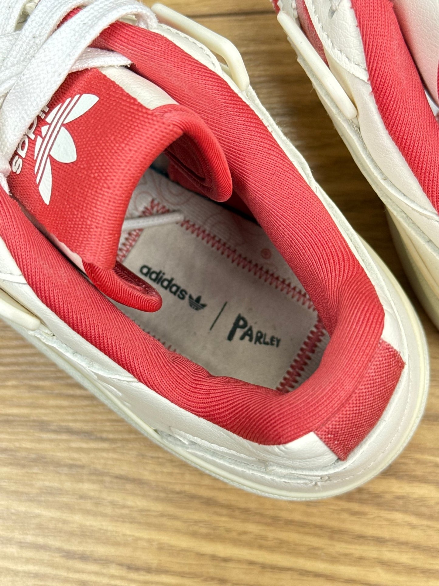 Adidas Forum Low (40)