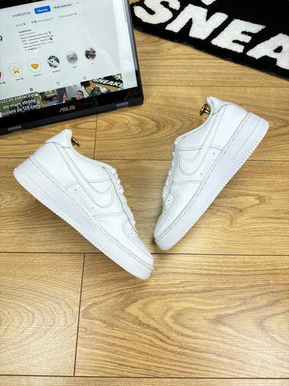 Nike Air Force 1 Low (38.5)