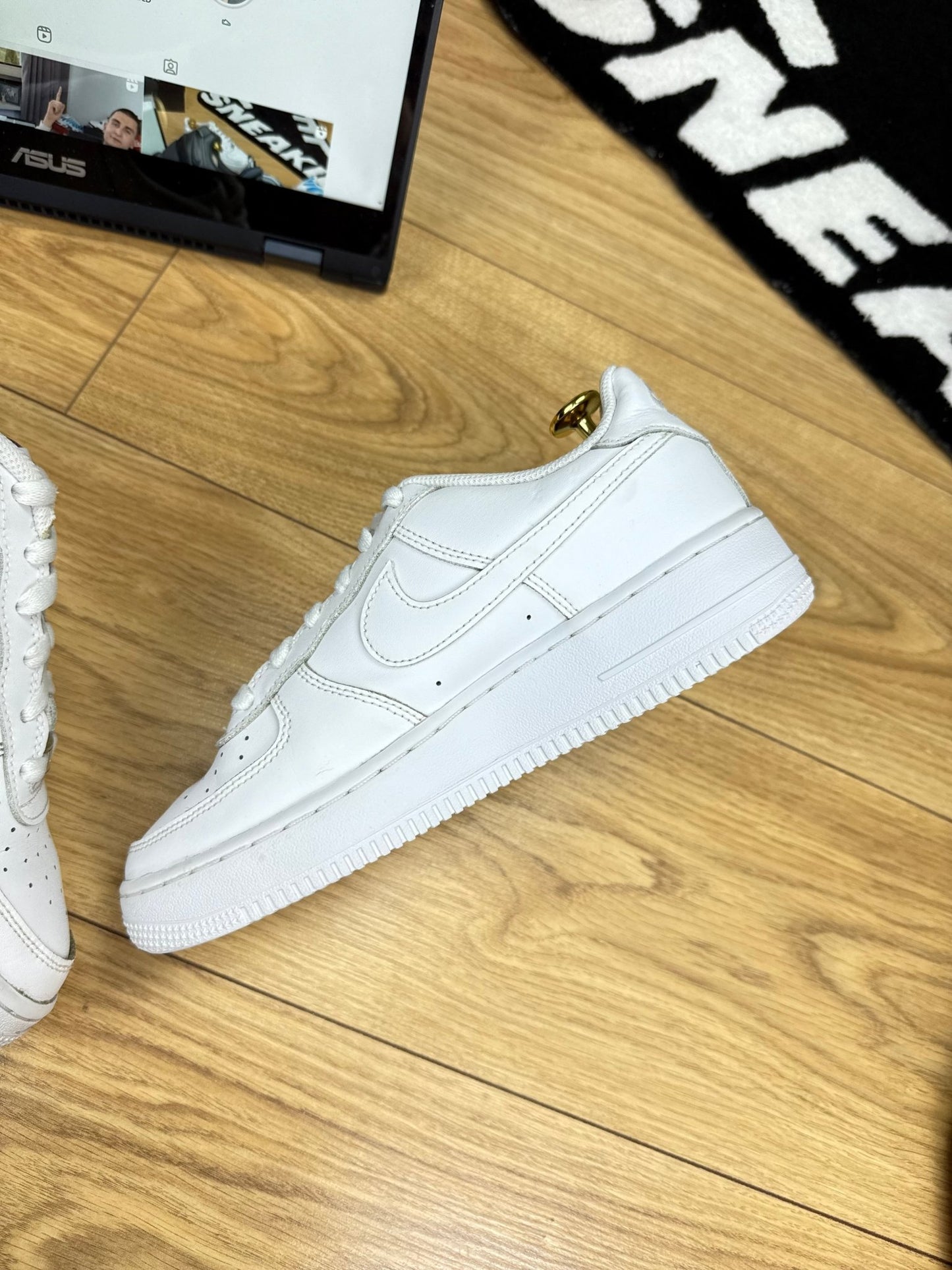 Nike Air Force 1 Low (38.5)
