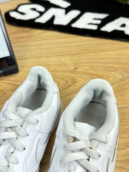 Nike Air Force 1 Low (38.5)