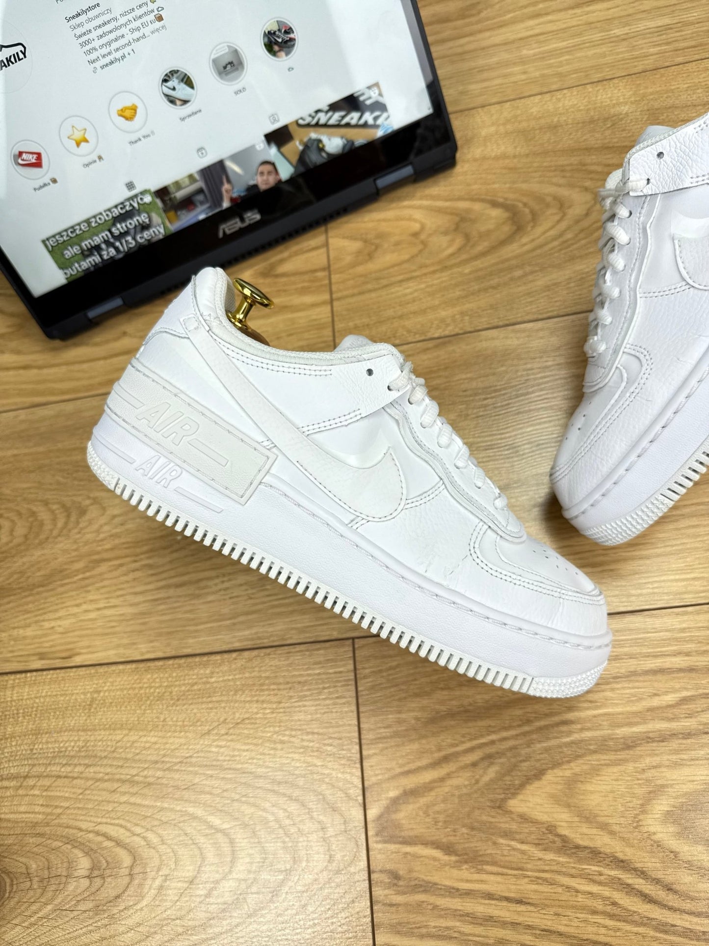 Nike Air Force 1 Low (40)