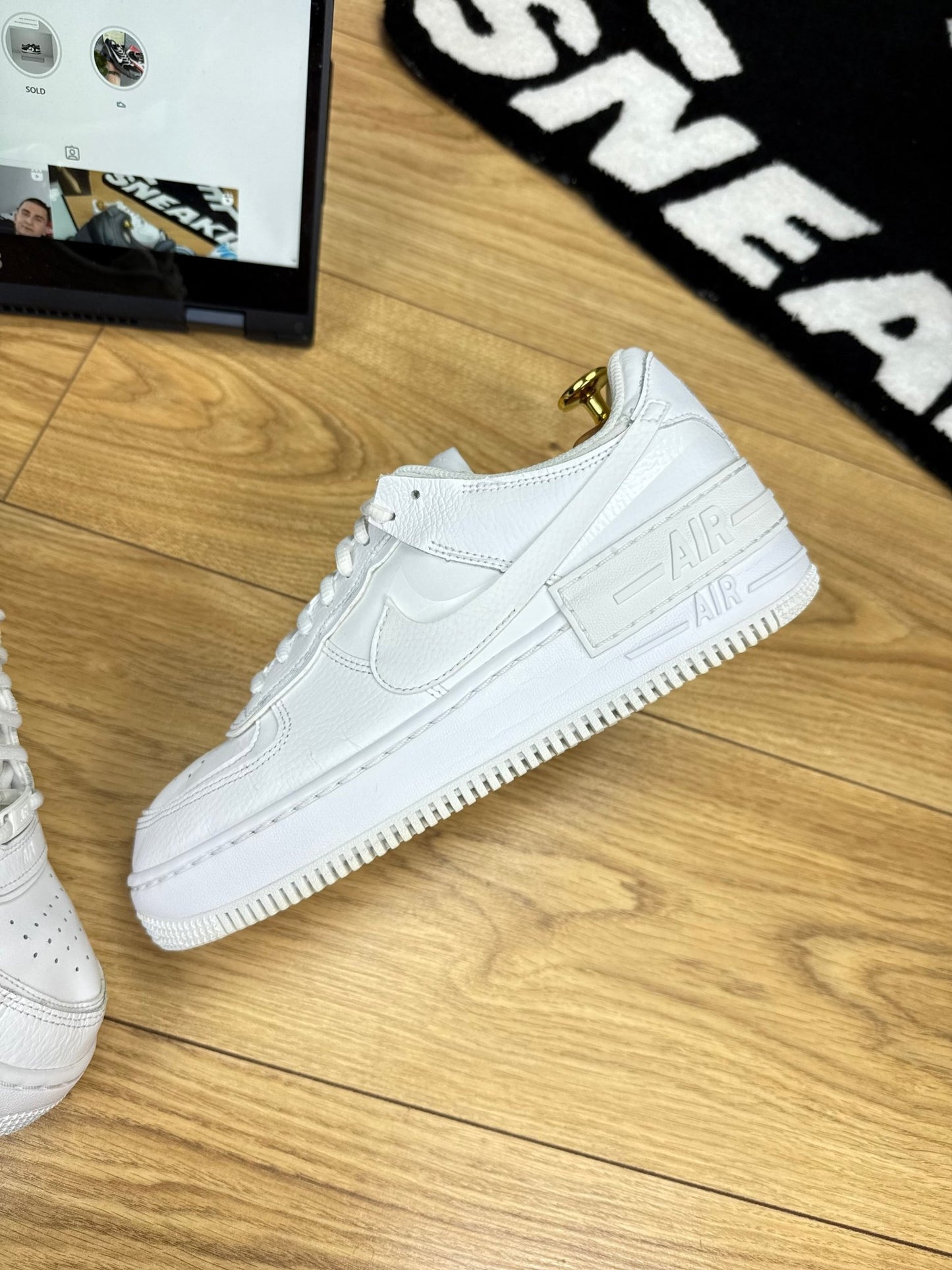 Nike Air Force 1 Low (40)