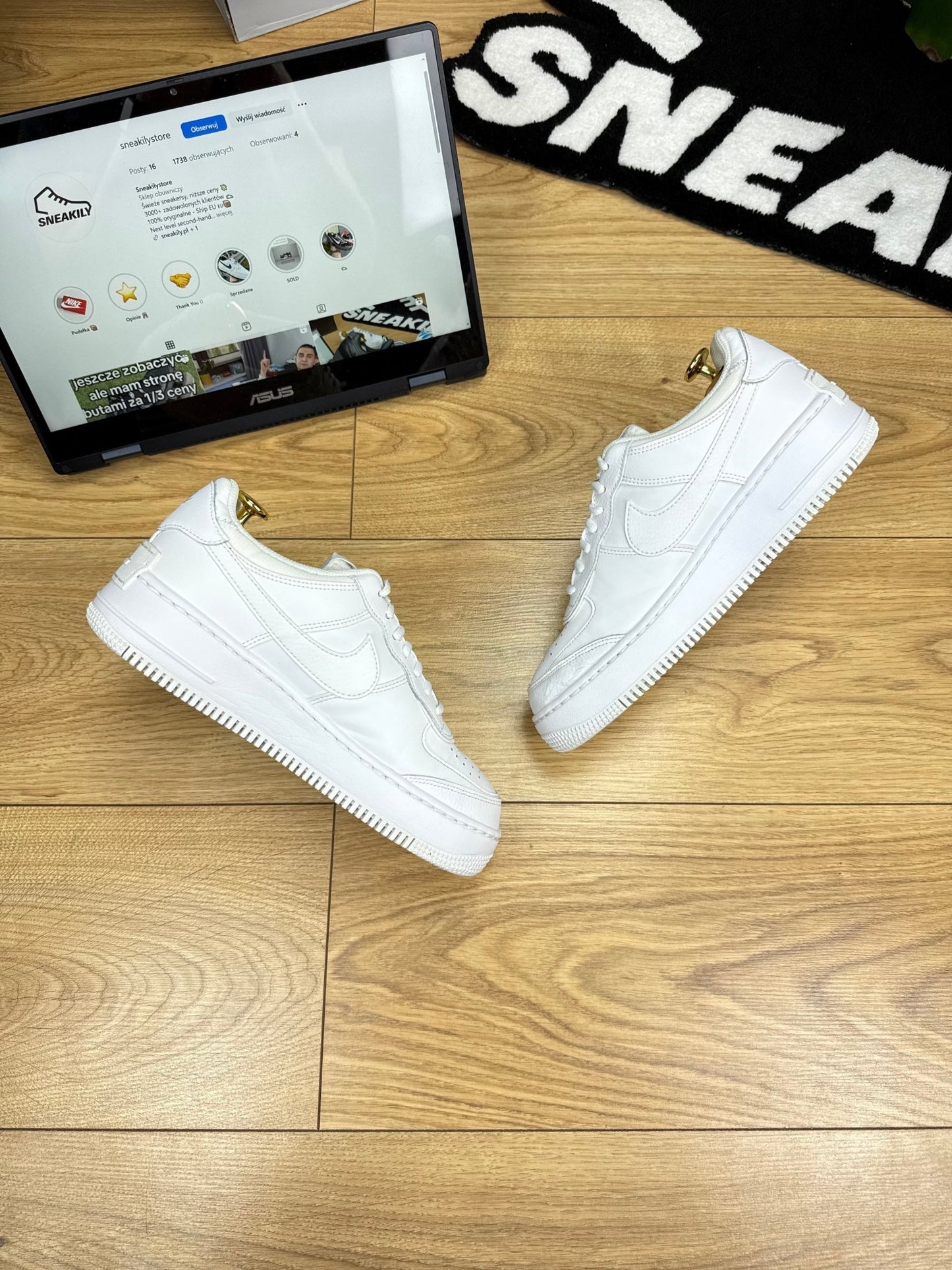 Nike Air Force 1 Low (40)