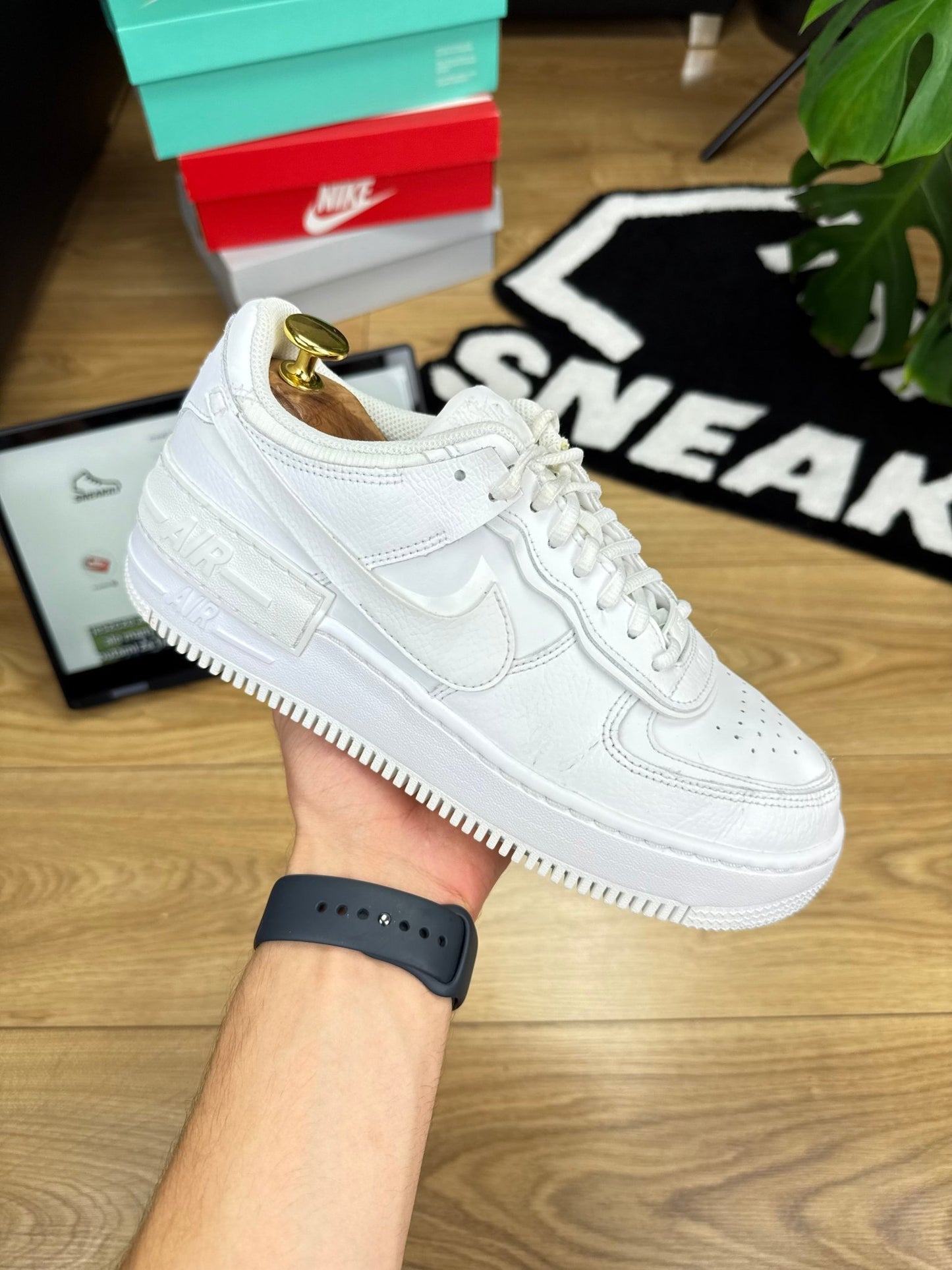 Nike Air Force 1 Low (40)