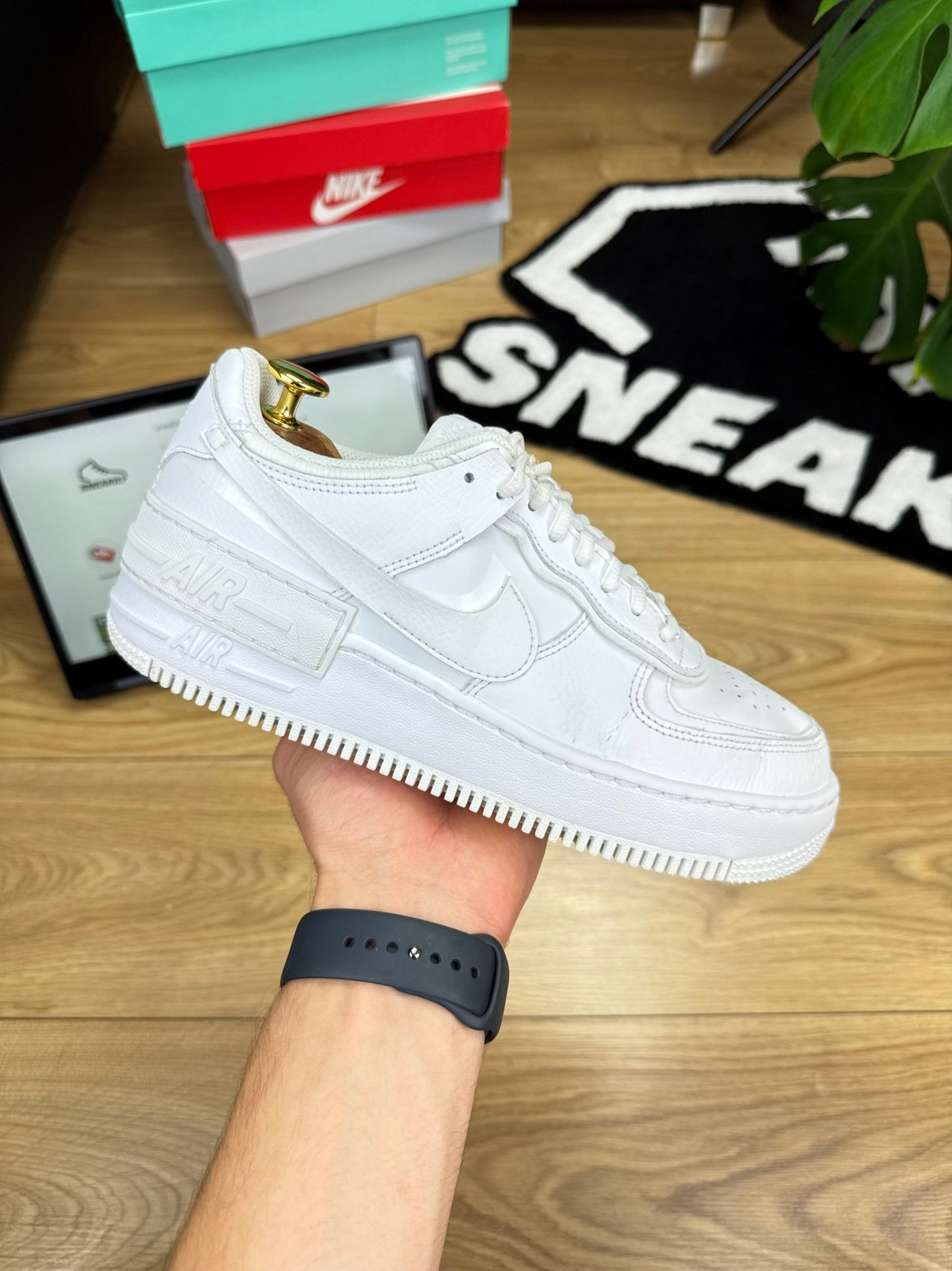 Nike Air Force 1 Low (40)