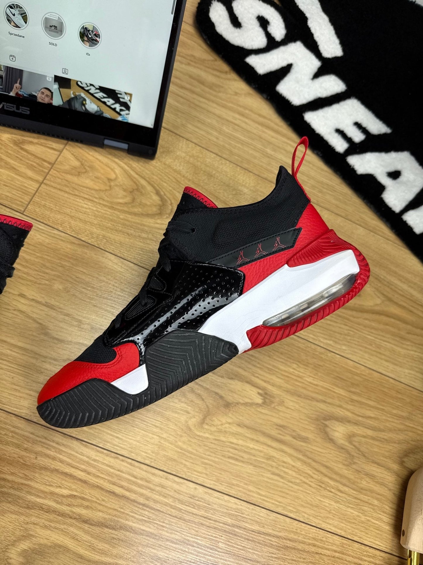 Nike Air Jordan Stay Loyal 2 (45.5)