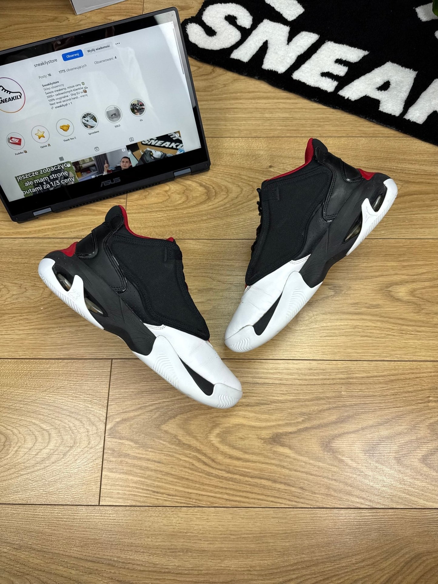 Nike Air Jordan Max Aura 4 (43)