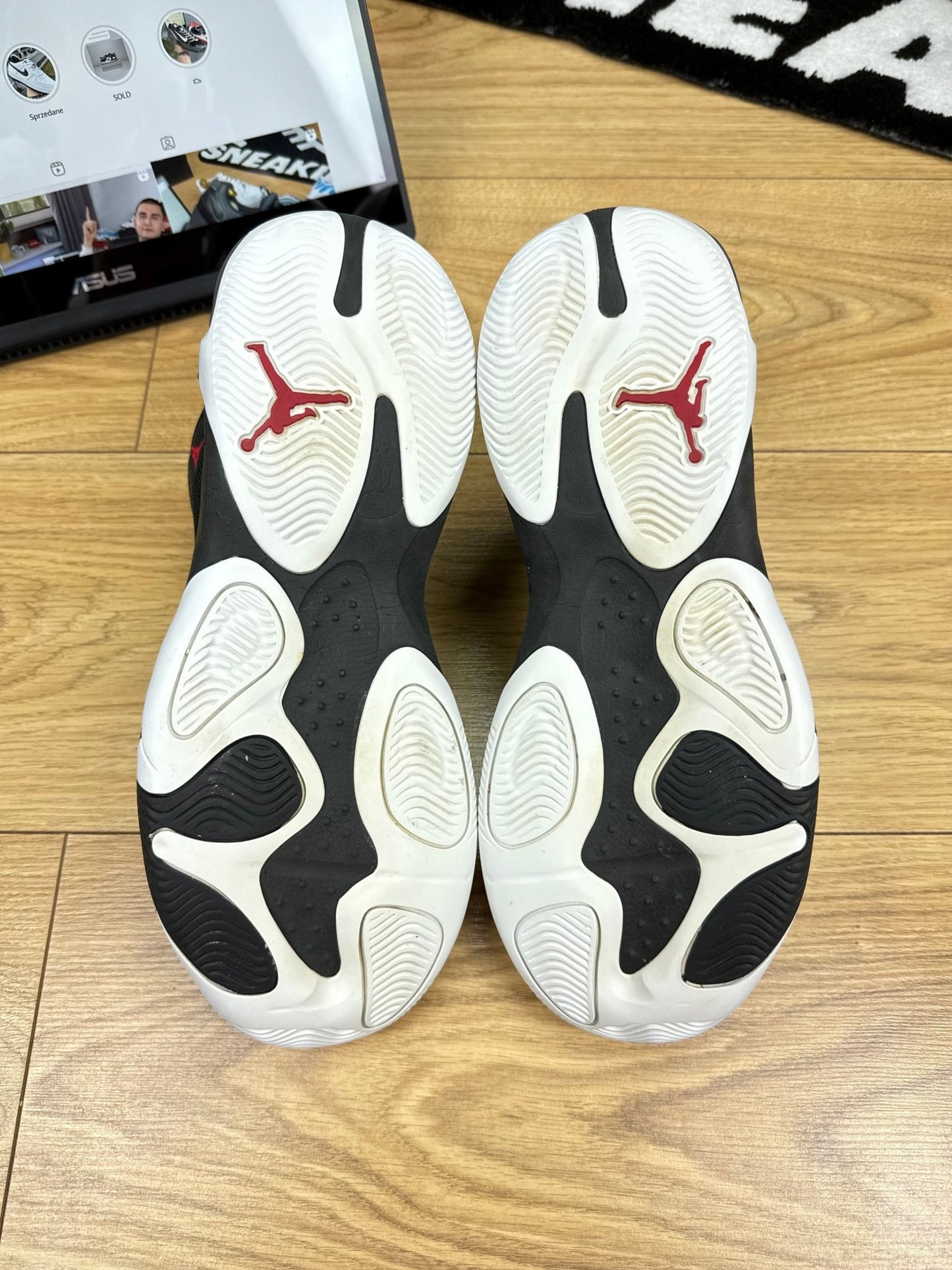 Nike Air Jordan Max Aura 4 (43)