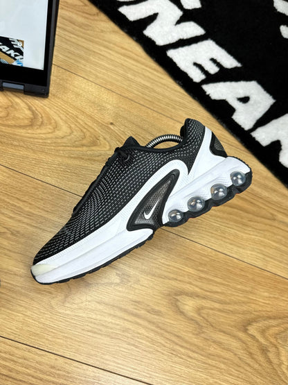 Nike Air Max DN (38)