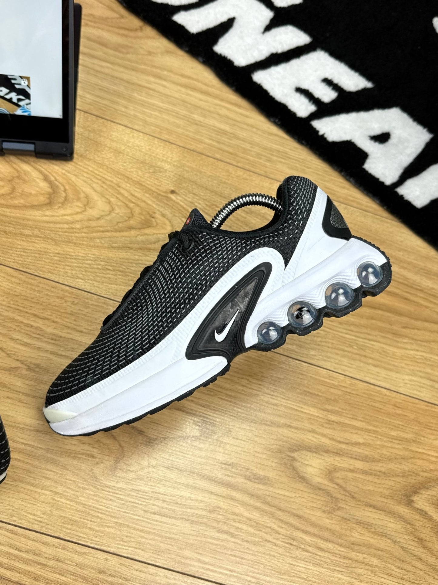 Nike Air Max DN (38)