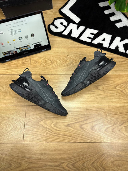 Nike React Vision (45.5)