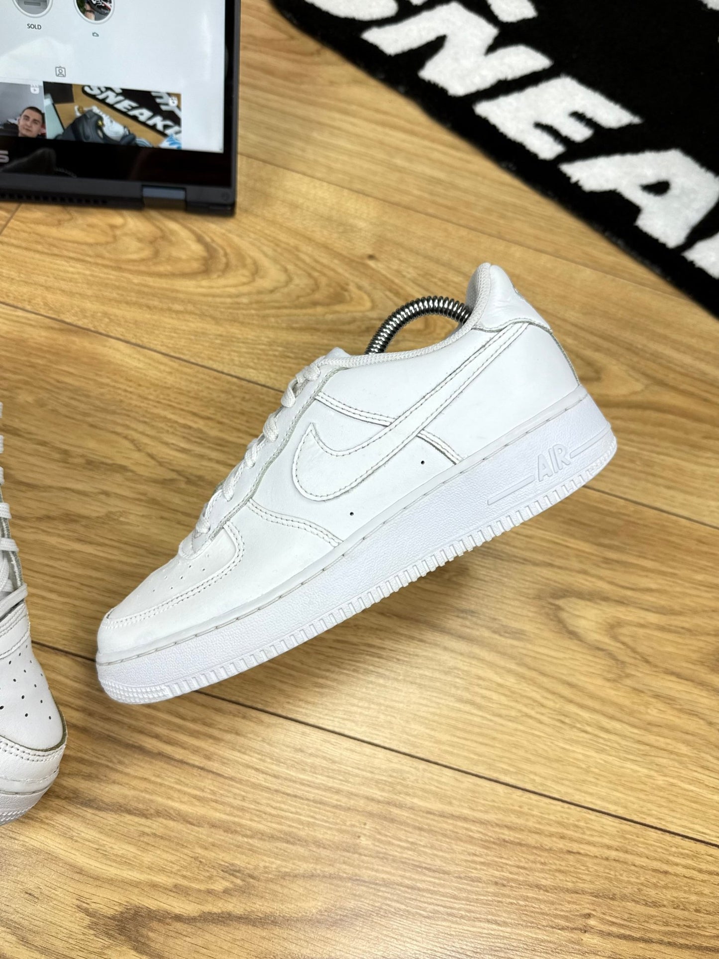 Nike Air Force 1 Low (38.5)