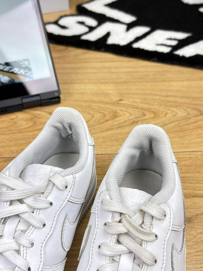 Nike Air Force 1 Low (38.5)