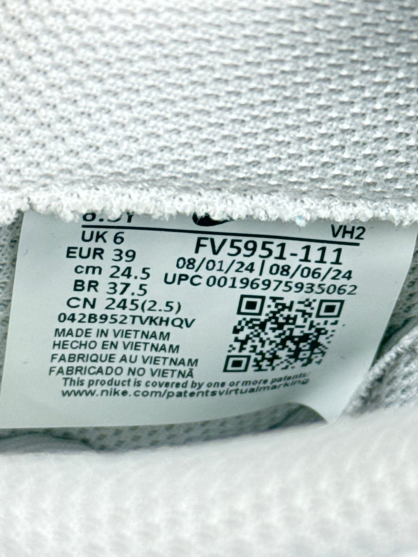 Nike Air Force 1 Low (39)