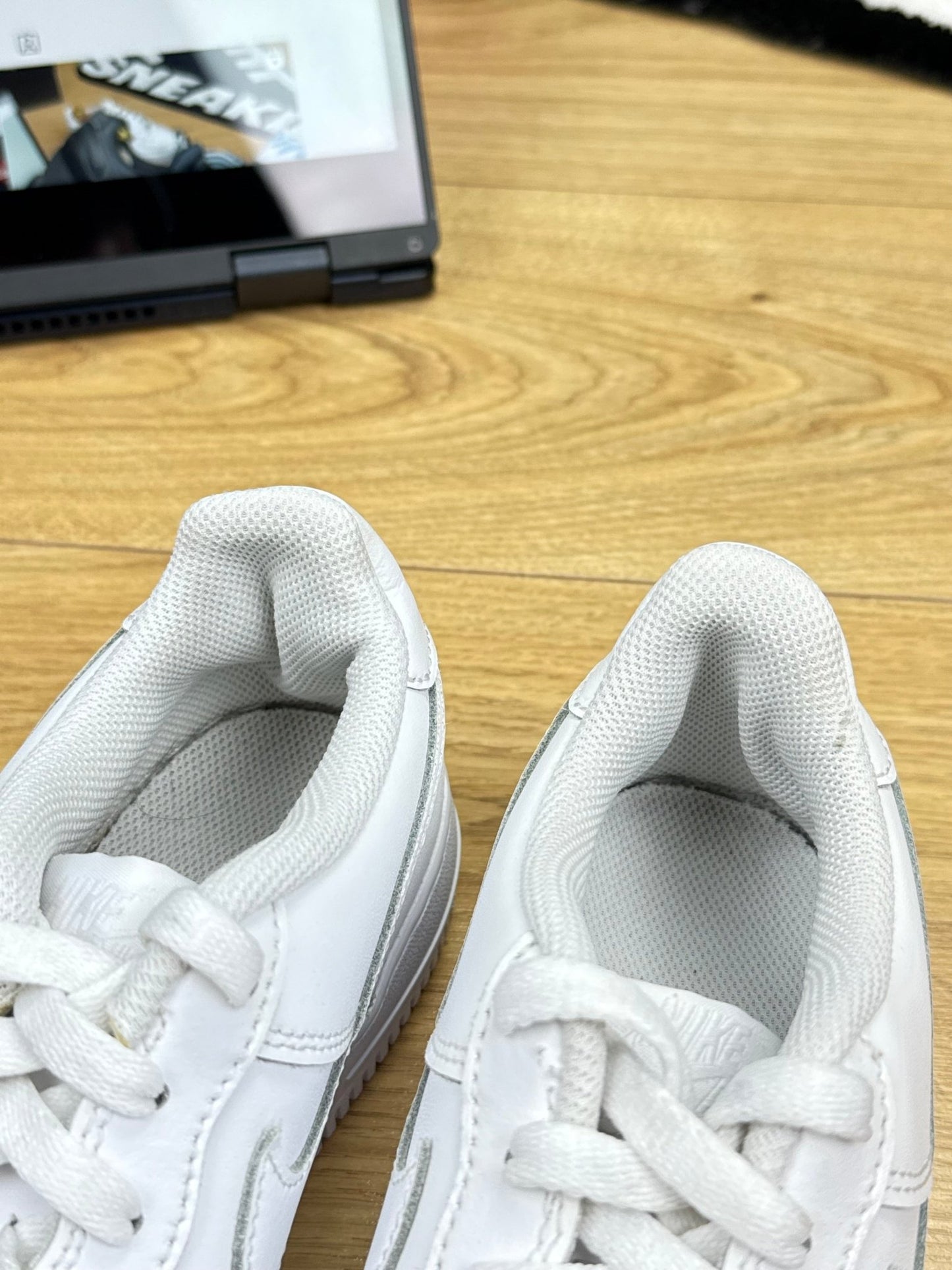 Nike Air Force 1 Low (39)