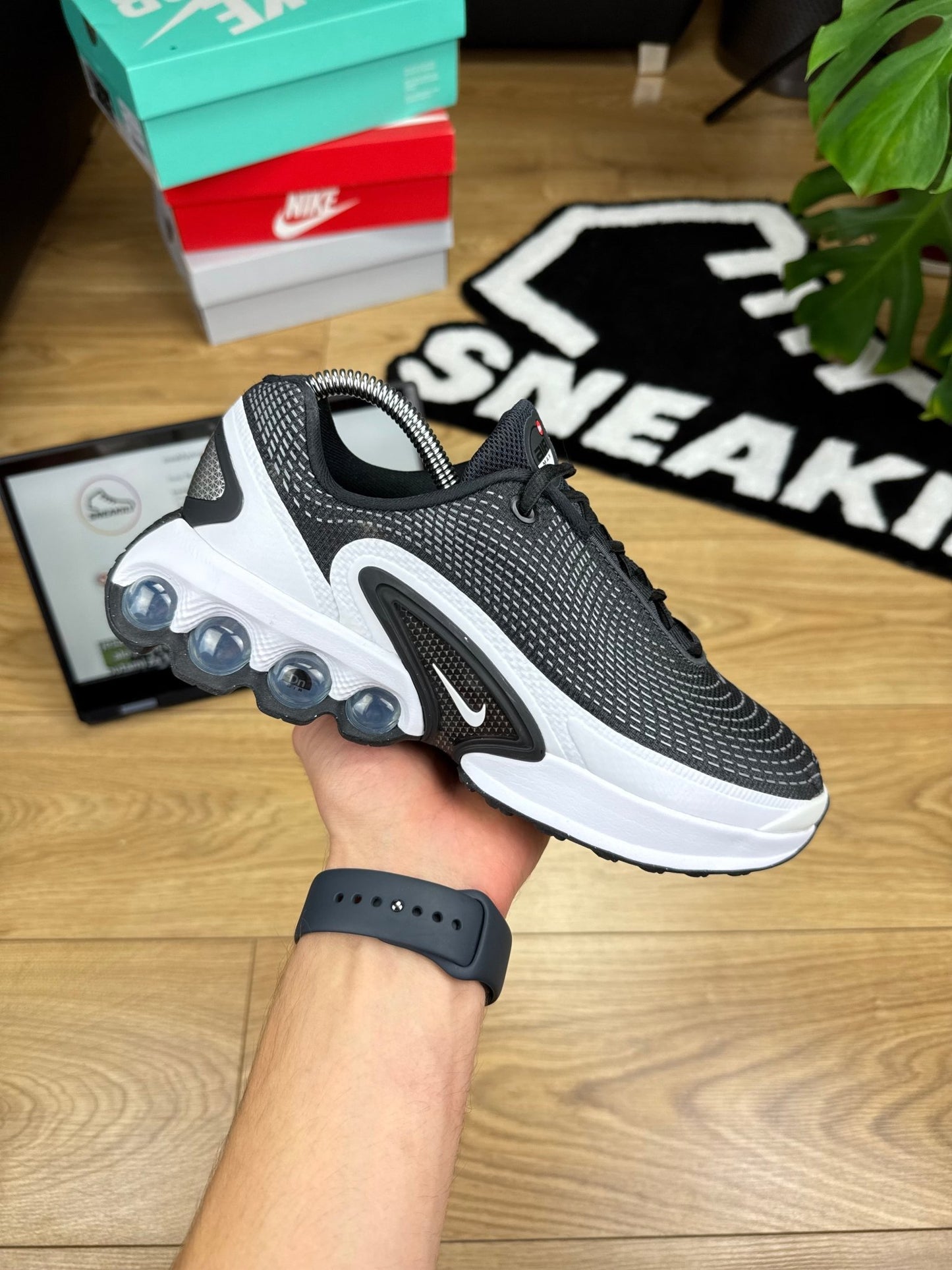 Nike Air Max DN (39)