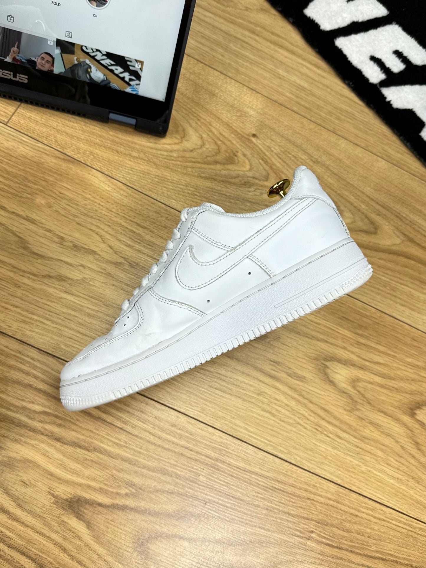 Nike Air Force 1 Low (40)