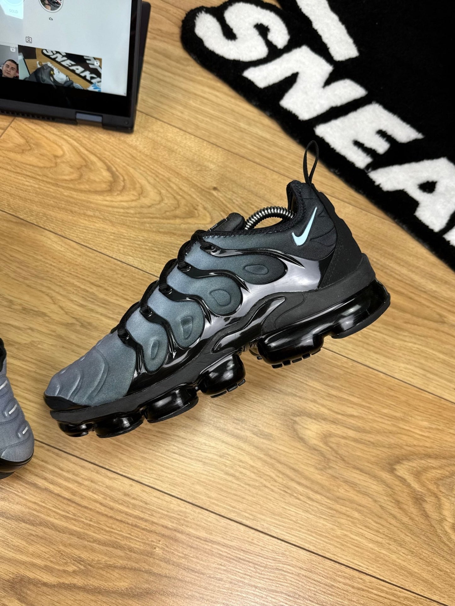 Nike Air Vapormax Plus (44)