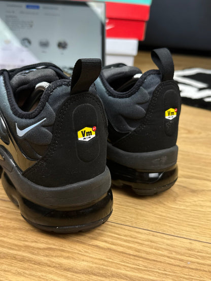 Nike Air Vapormax Plus (44)