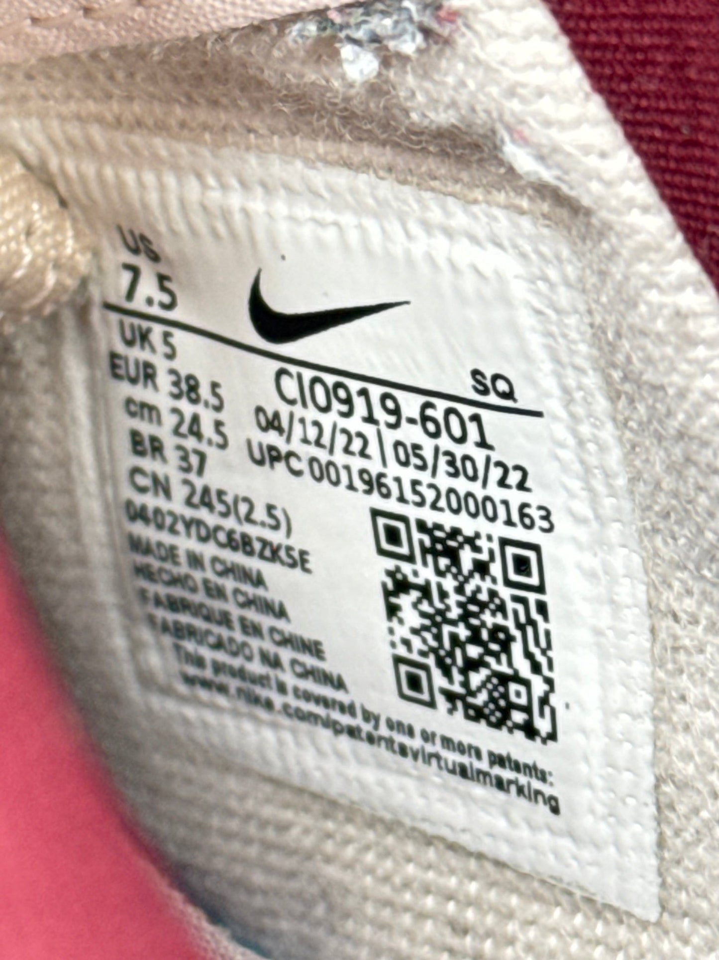 Nike Air Force 1 Shadow (38.5)