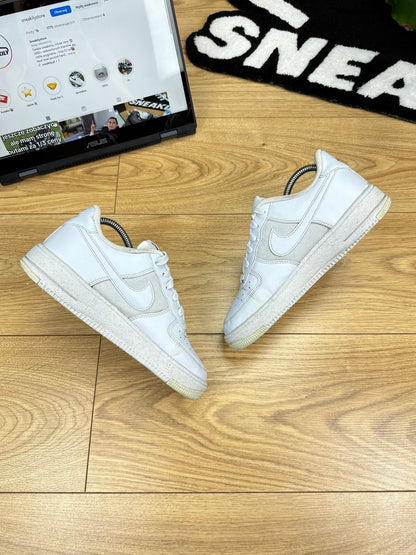 Nike Air Force 1 Low (38.5)