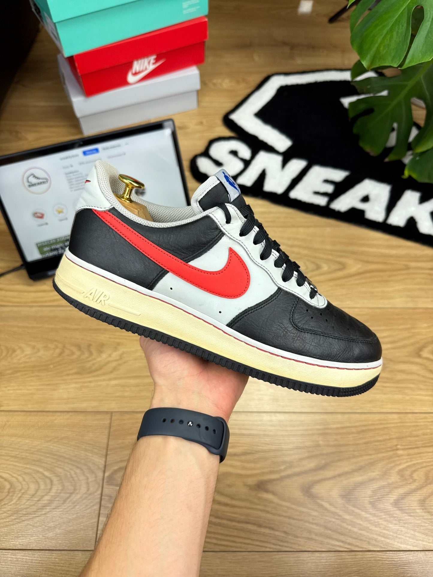 Nike Air Force 1 Low (44.5)