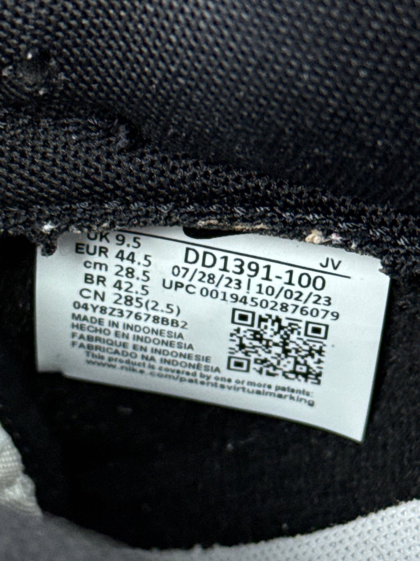 Nike Dunk Low (44.5)