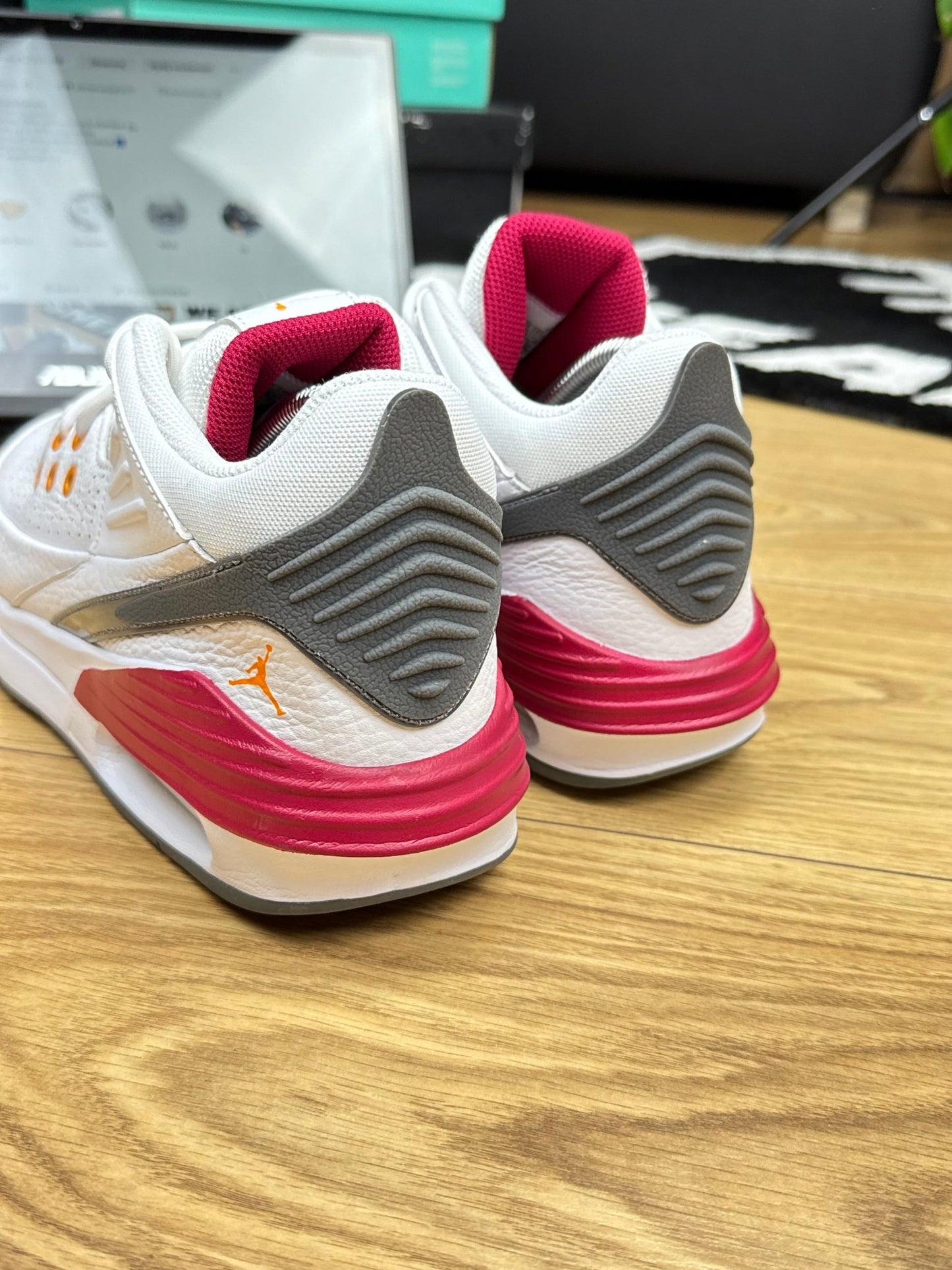 Nike Air Jordan Max Aura 5 (42)