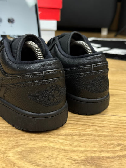 Nike Air Jordan 1 Low (42.5)