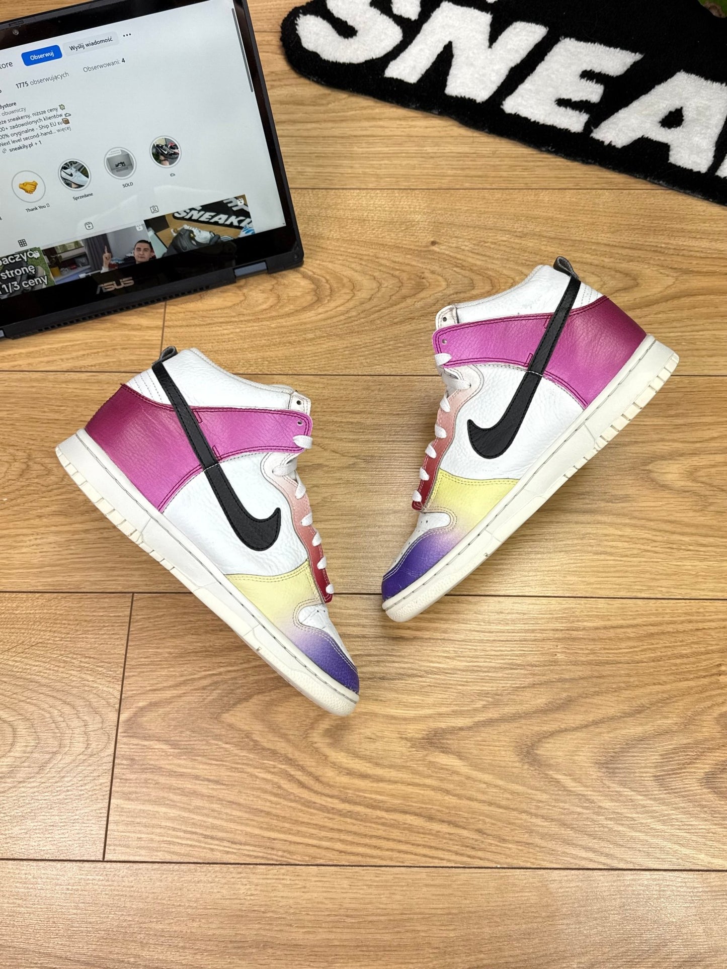 Nike Dunk High (40)