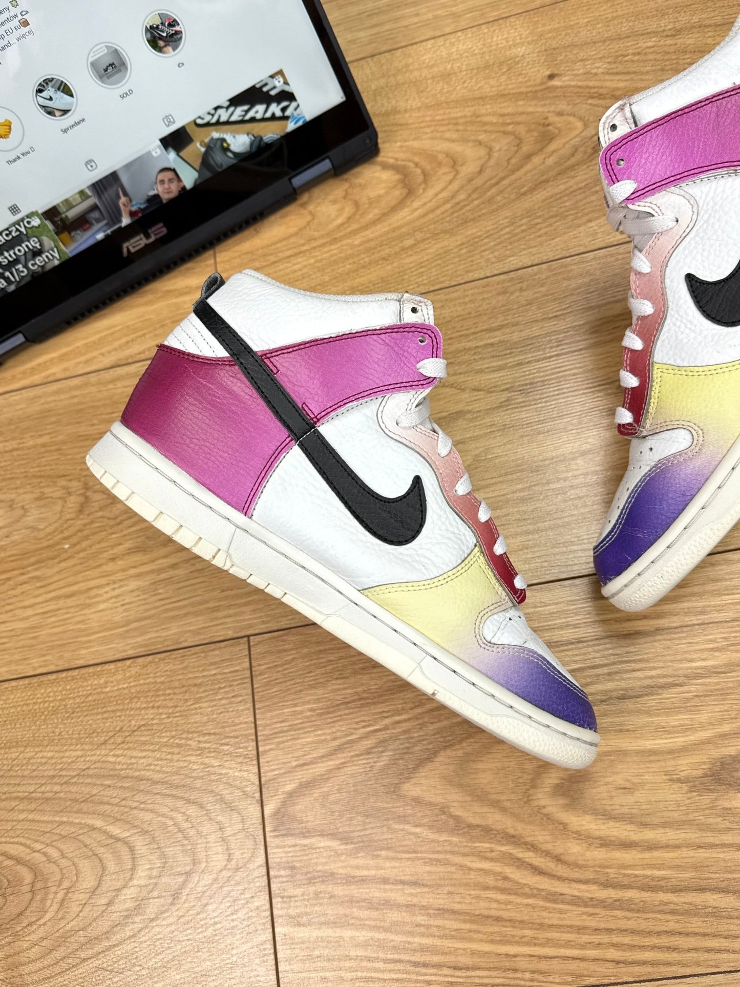 Nike Dunk High (40)