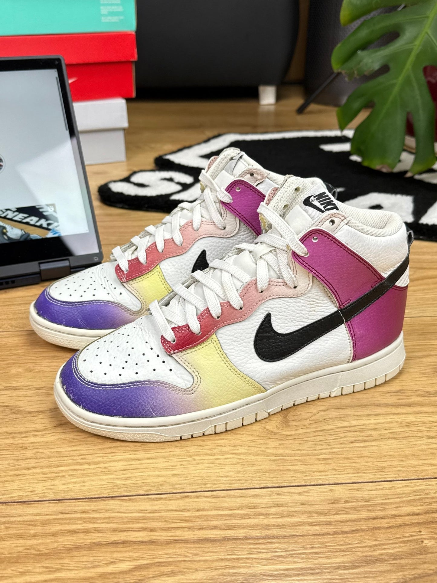 Nike Dunk High (40)