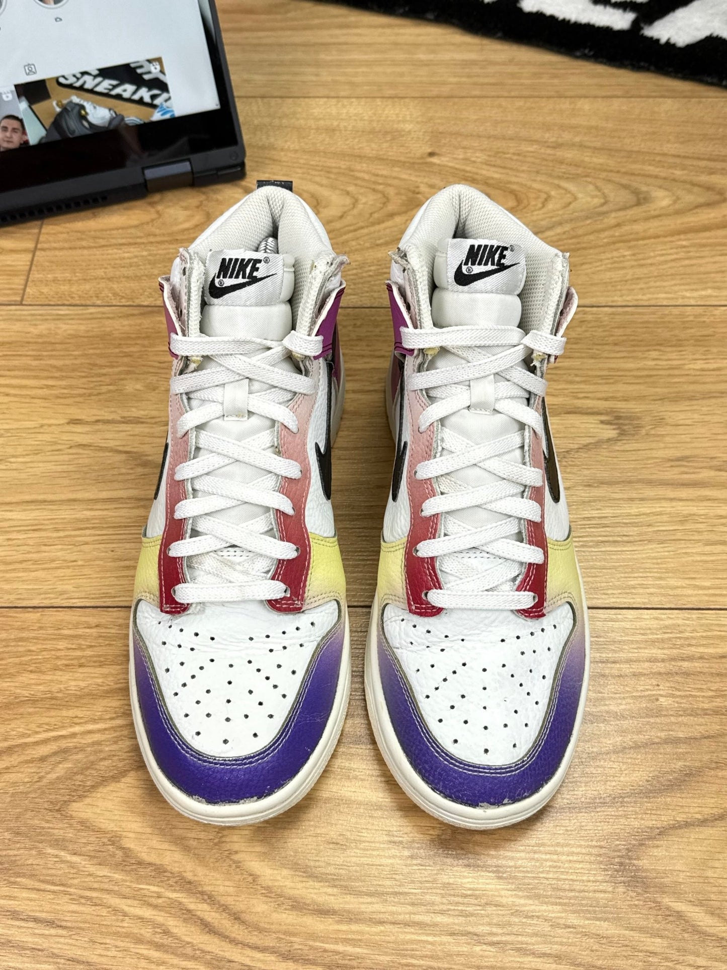 Nike Dunk High (40)