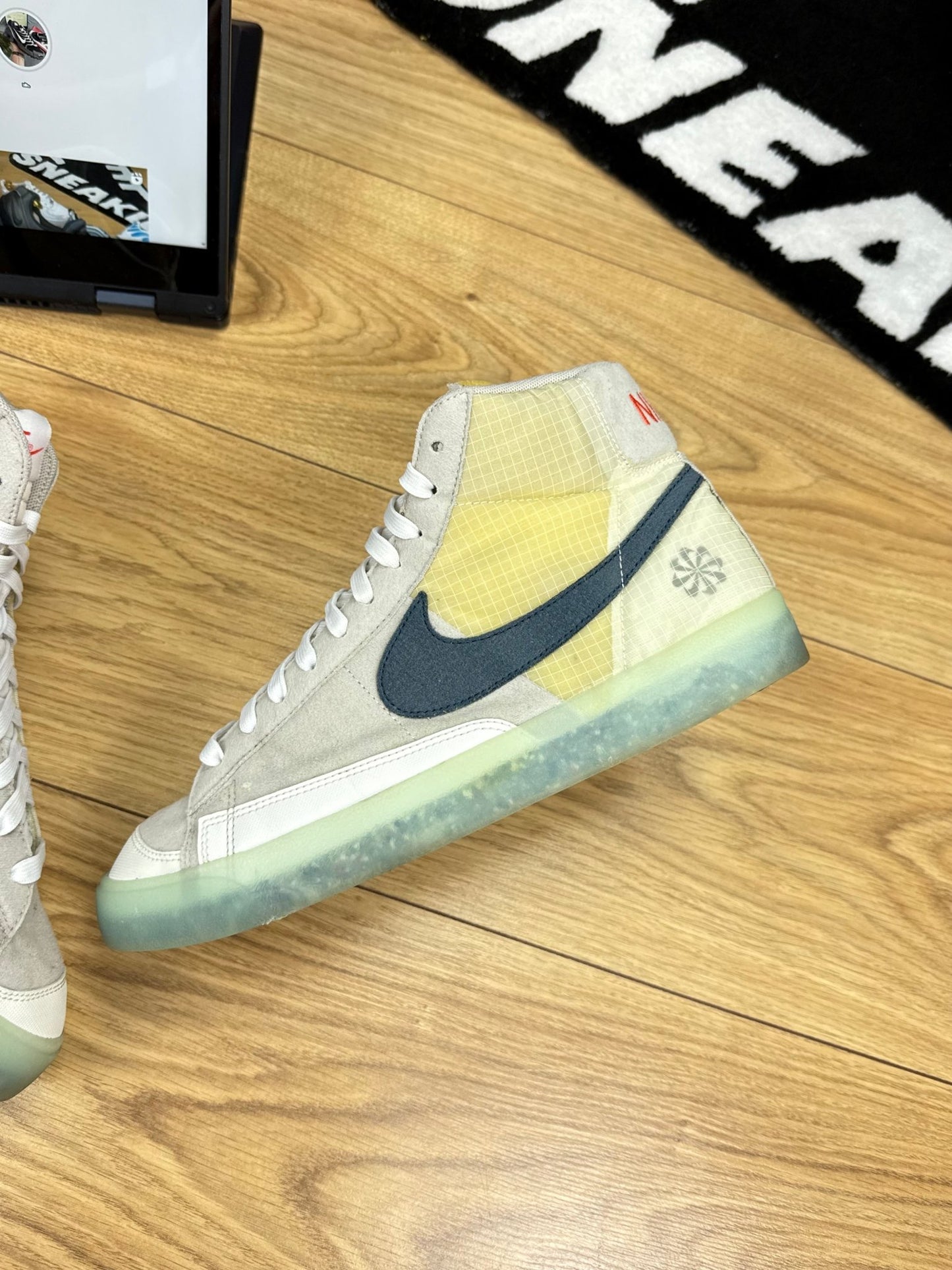 Nike Blazer Mid (43)
