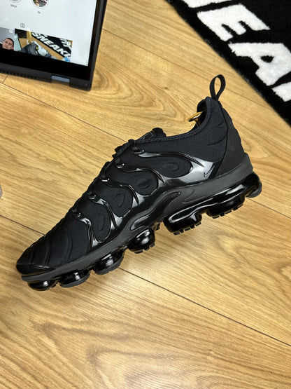 Nike Air Vapormax Plus (46)