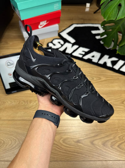 Nike Air Vapormax Plus (46)