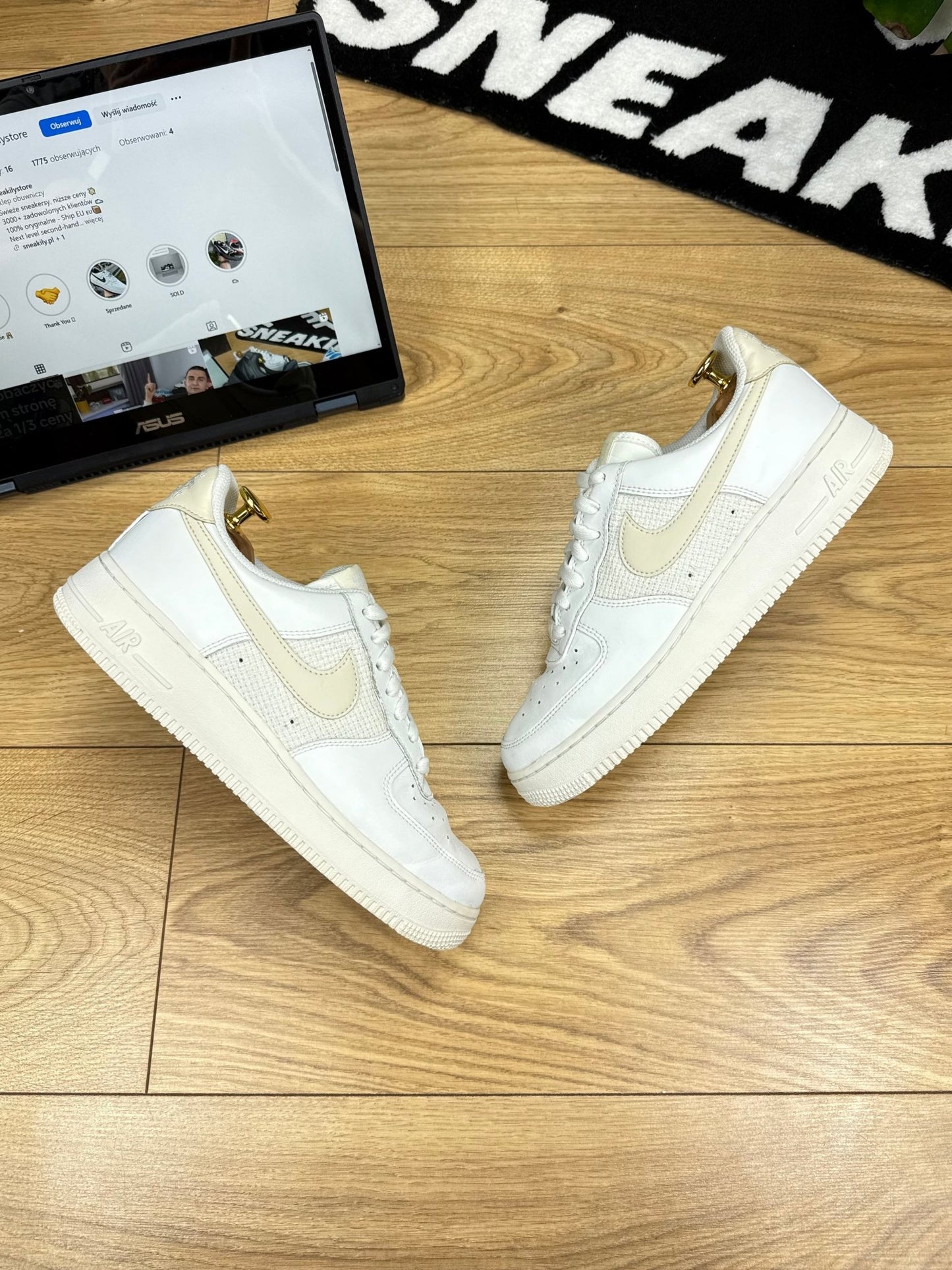 Nike Air Force 1 Low (40)