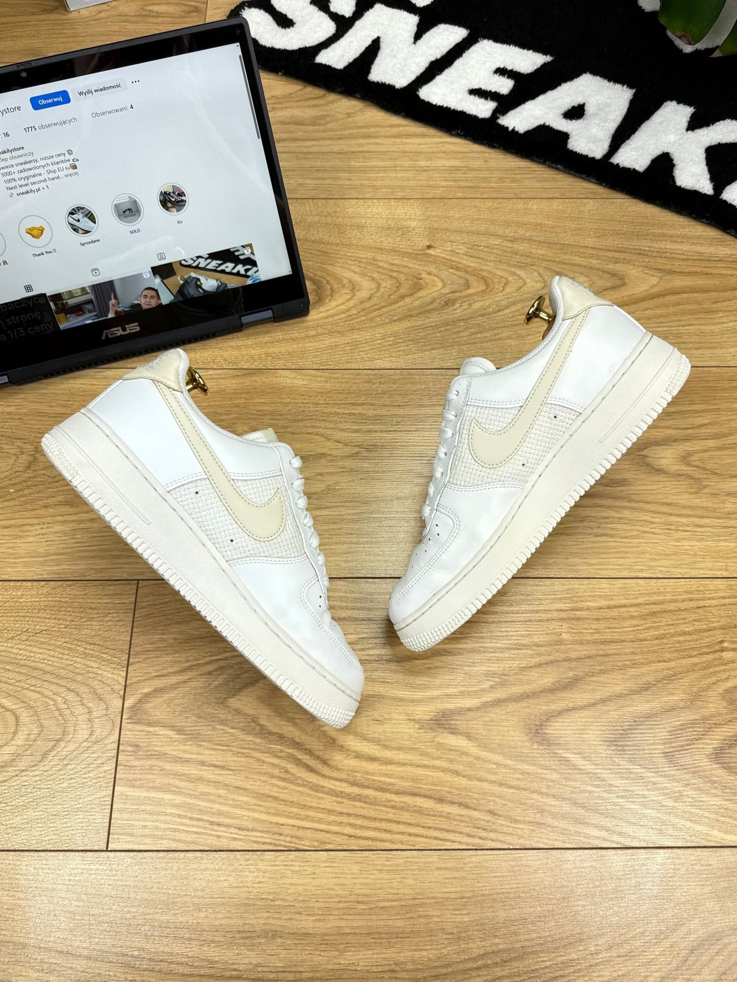 Nike Air Force 1 Low (40)