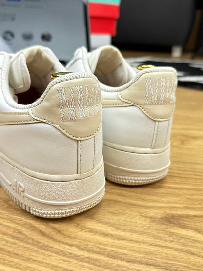 Nike Air Force 1 Low (40)