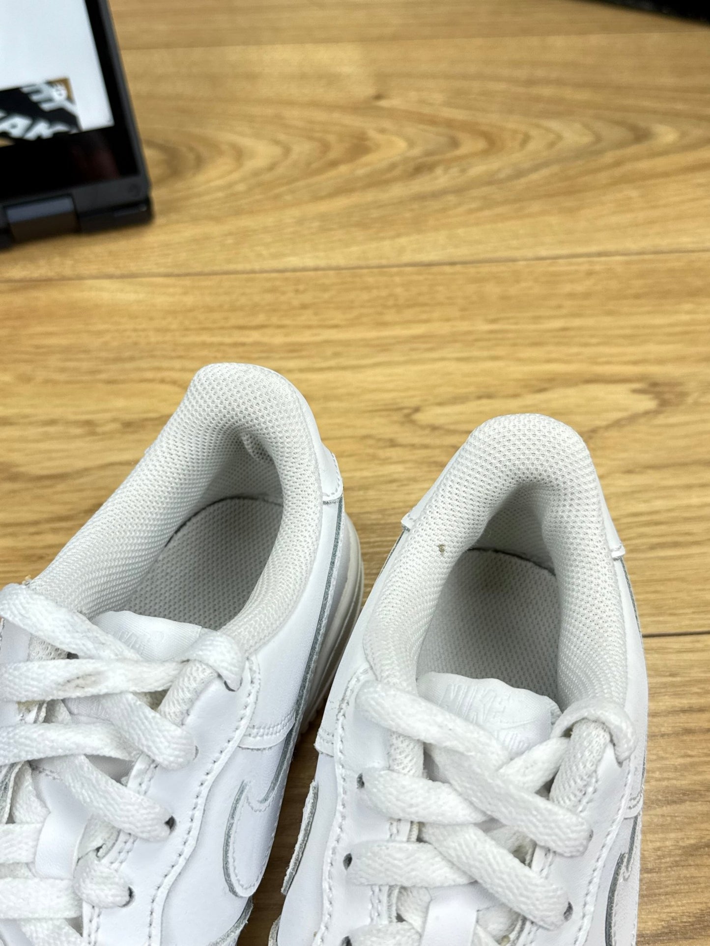 Nike Air Force 1 Low (36.5)