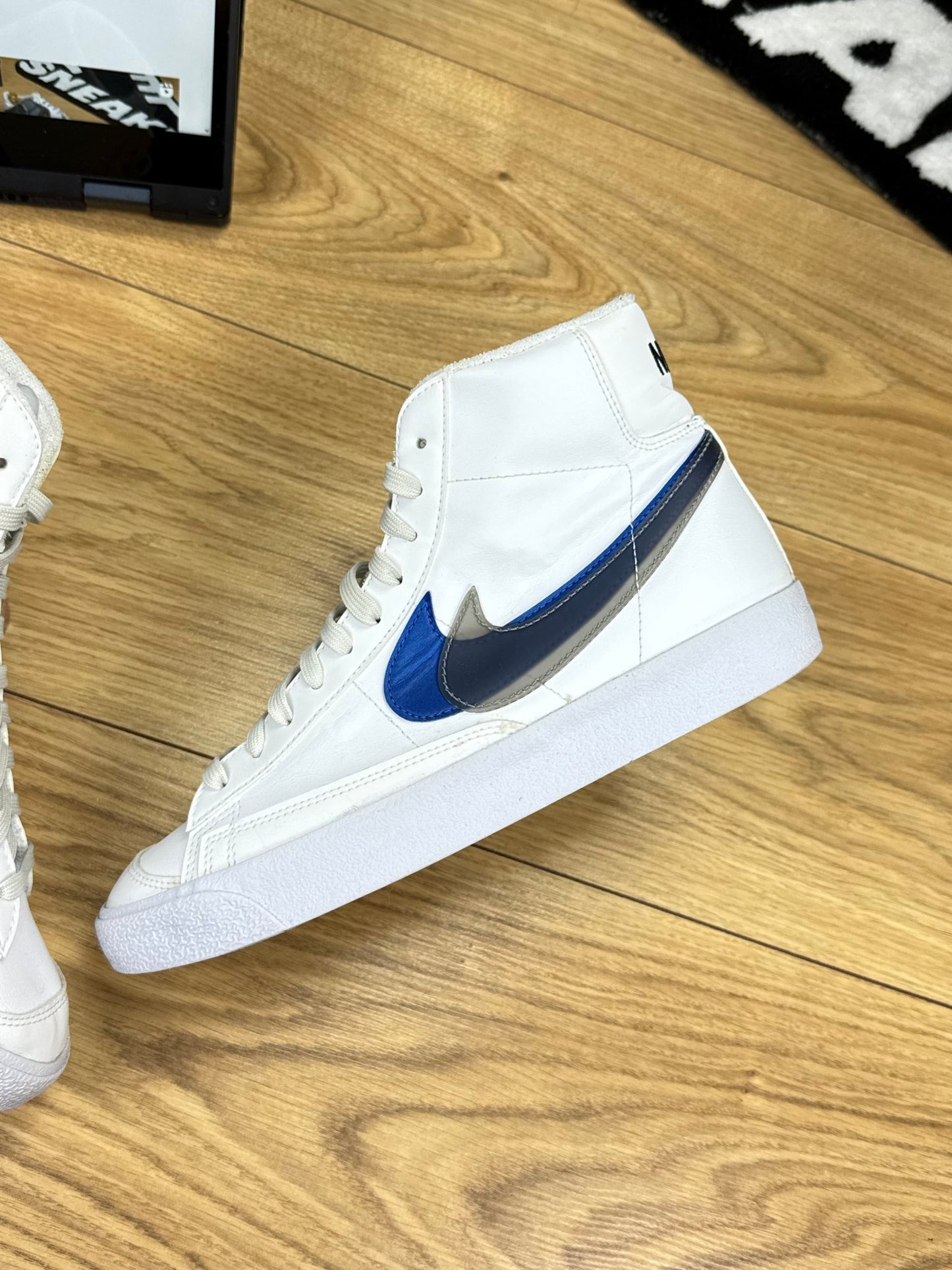 Nike Blazer Mid (40)