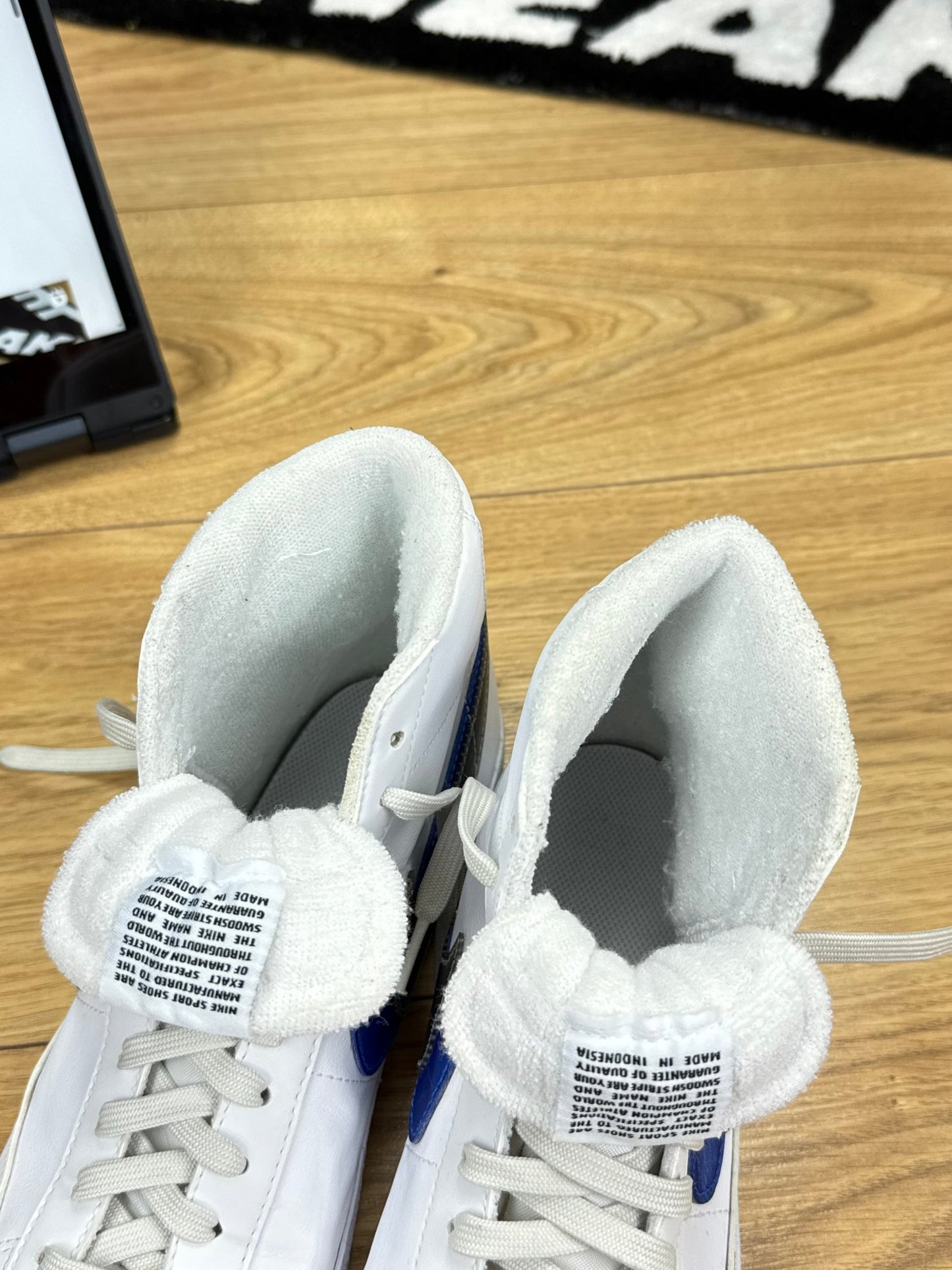 Nike Blazer Mid (40)