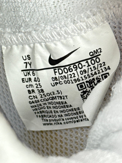 Nike Blazer Mid (40)