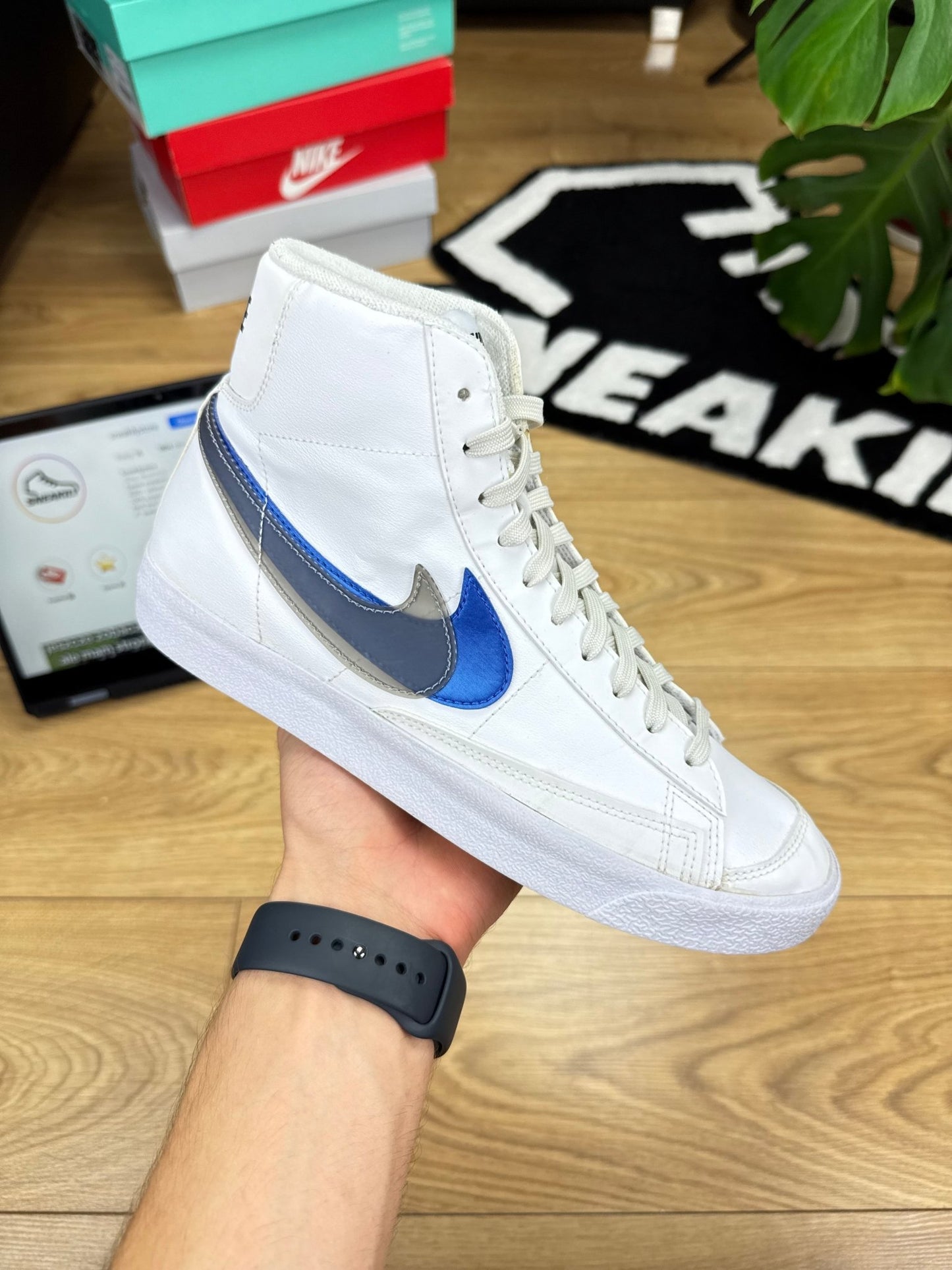 Nike Blazer Mid (40)