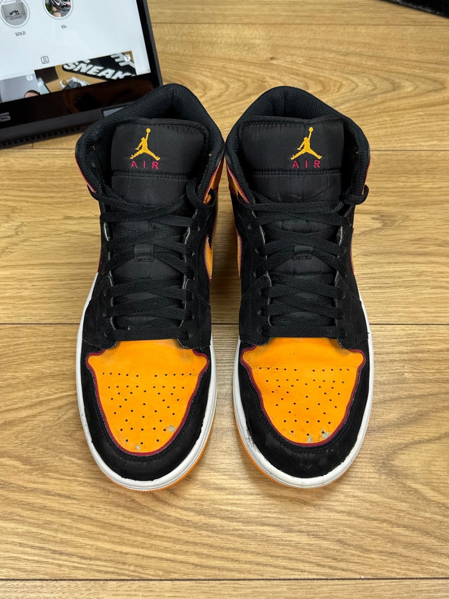 Nike Air Jordan 1 Mid (44)