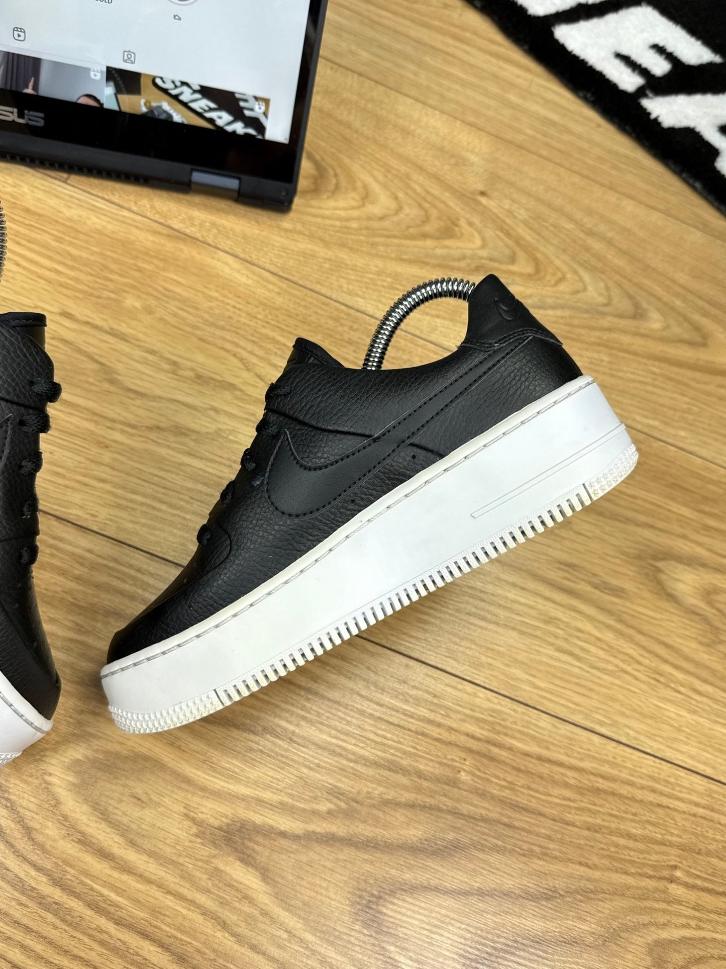 Nike Air Force 1 Sage (36.5)