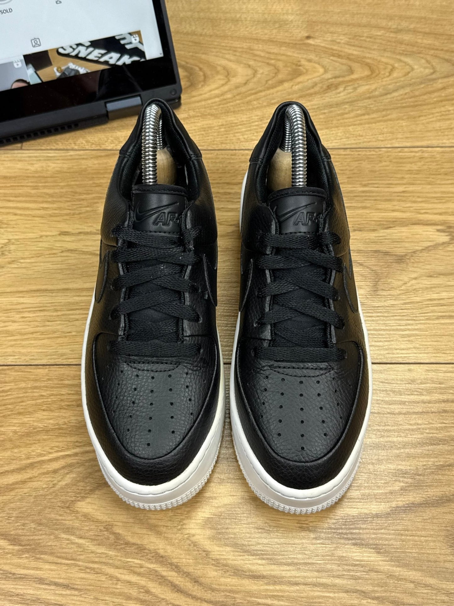 Nike Air Force 1 Sage (36.5)