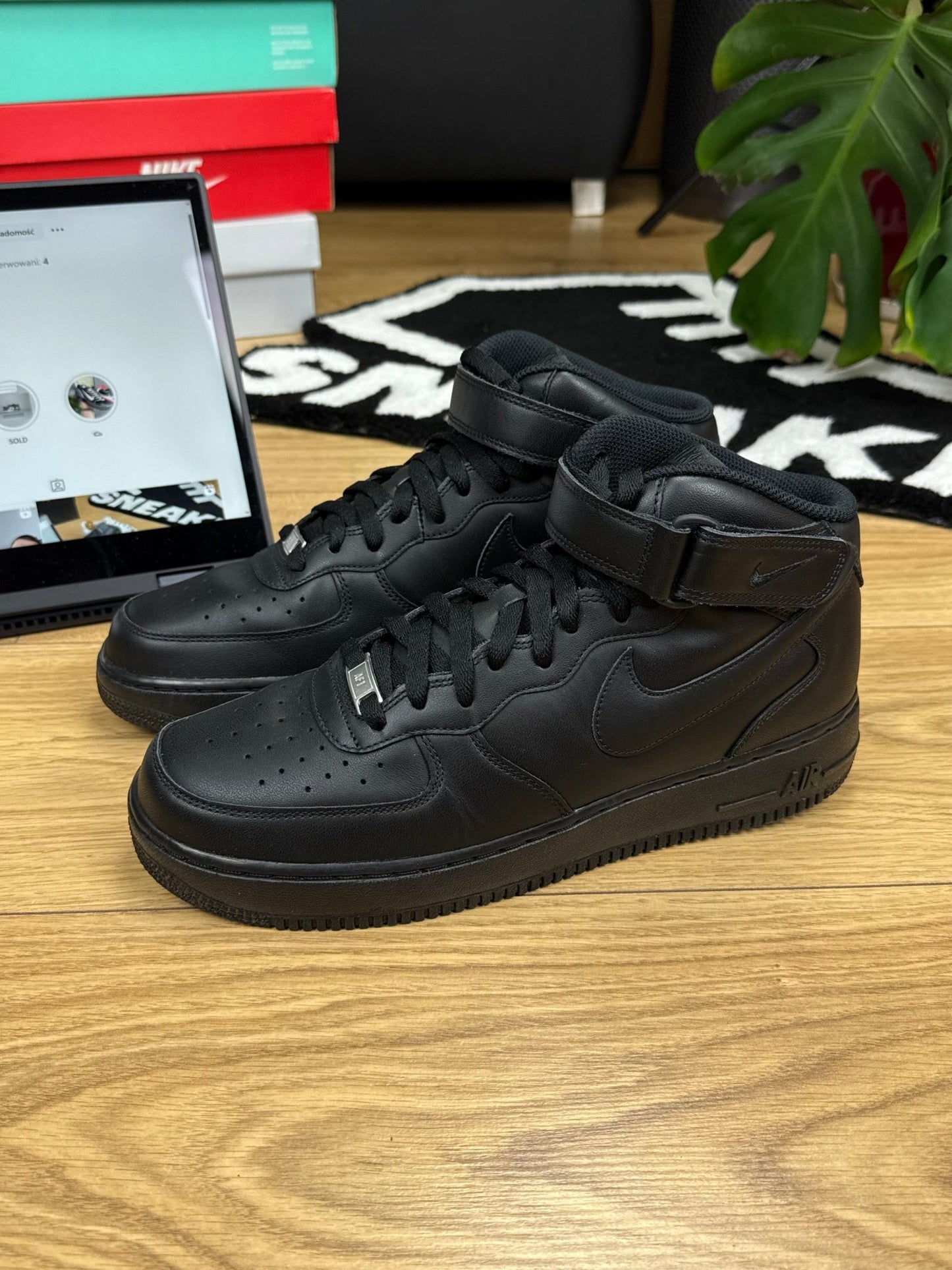 Nike Air Force 1 Mid (44.5)